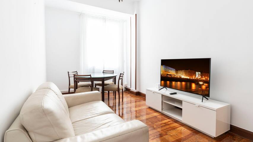 Concha Beach V 3Bedroom WiFi gallery image 5