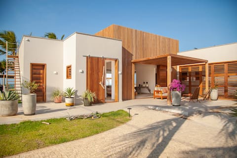 Imóvel de sucesso: New! Vila Caju on the ocean, Pontal de Maceio. em Fortim