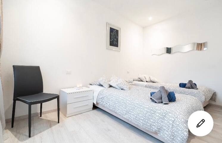 Casa di design tranquilla e confortevole in centro gallery image 3