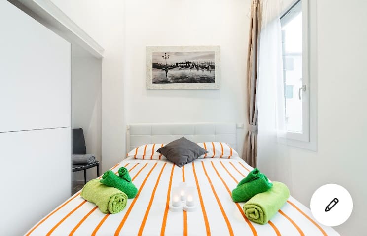 Casa di design tranquilla e confortevole in centro gallery image 4