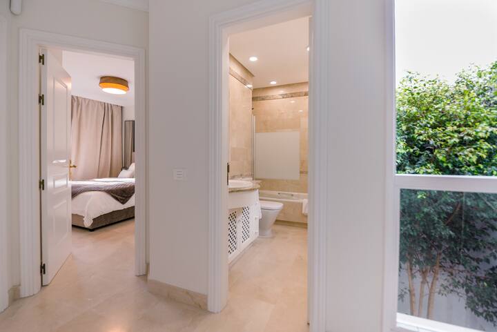 Bedroom en-suite
