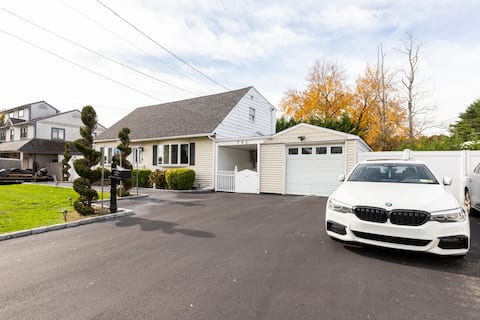 A Modern Getaway Perfect for Families & Business