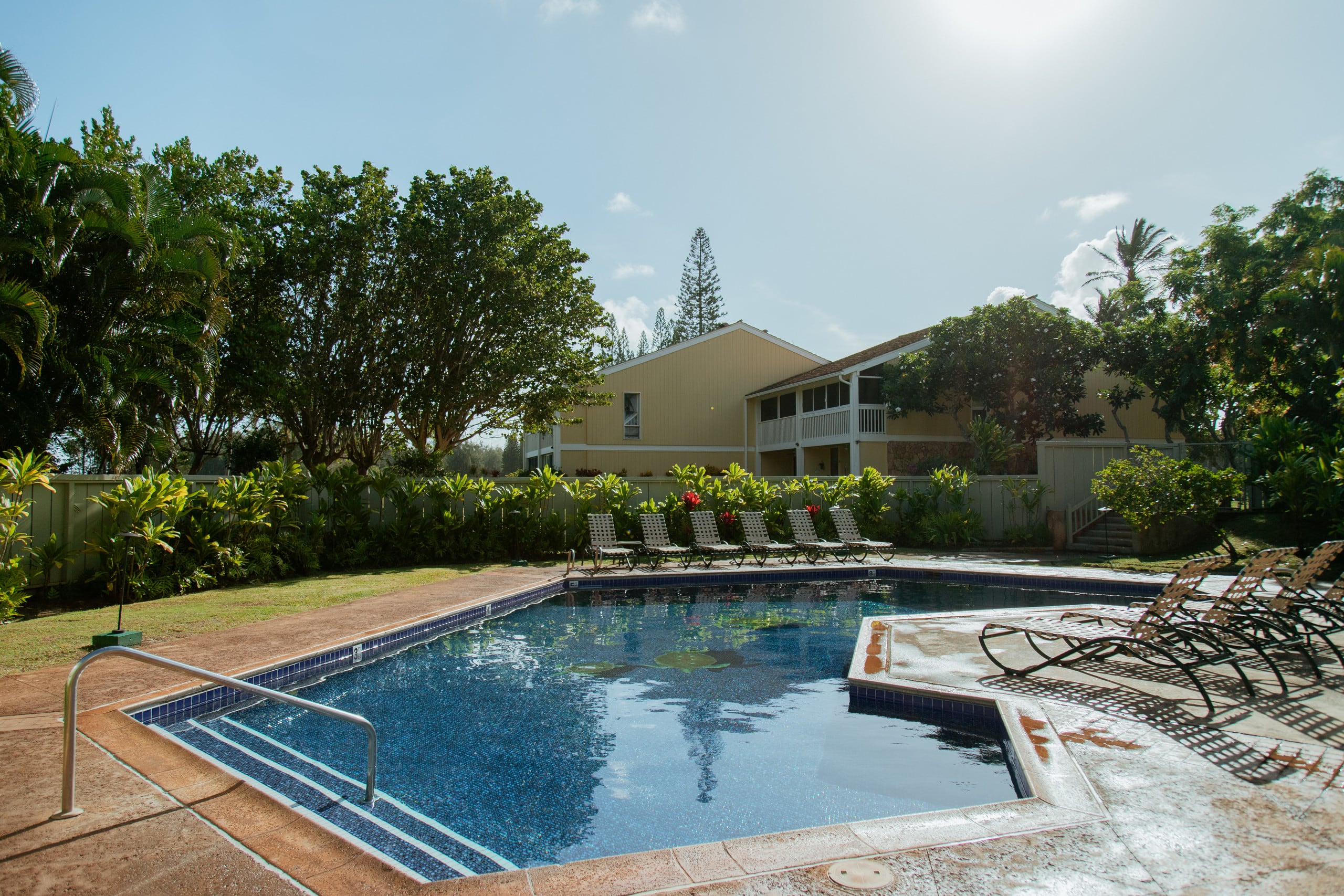 Condo in Kahuku · ★4.79 · 1 bedroom · 1 bed · 1 private bath - Image 42