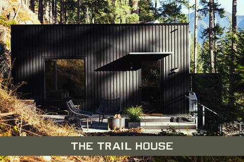 The Trail House (PrivateSauna& WoodBurningHotTub)