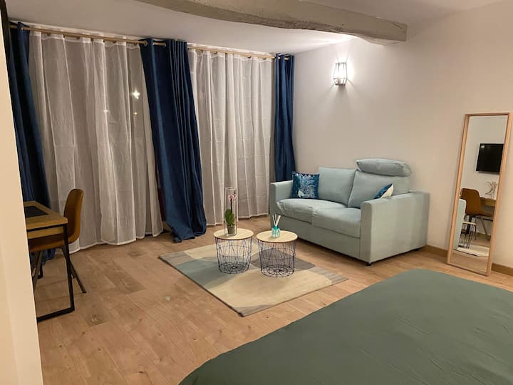 Nuits Centre : Superbe Gîte Rénové Et Climatisé - Nuits-Saint-Georges