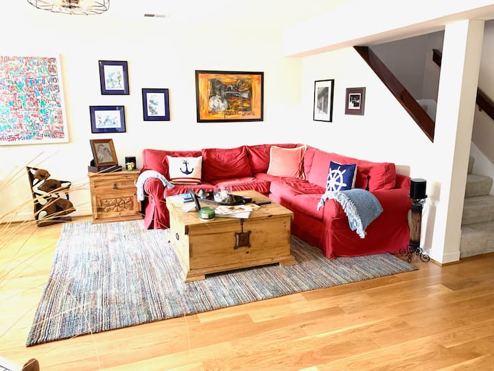 Annapolis 4br With Game Room - Walk Everywhere! - Annapolis, MD