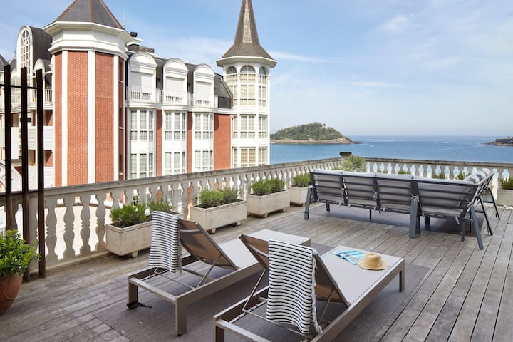Miraconcha Terrace by Sweet Home San Sebastian