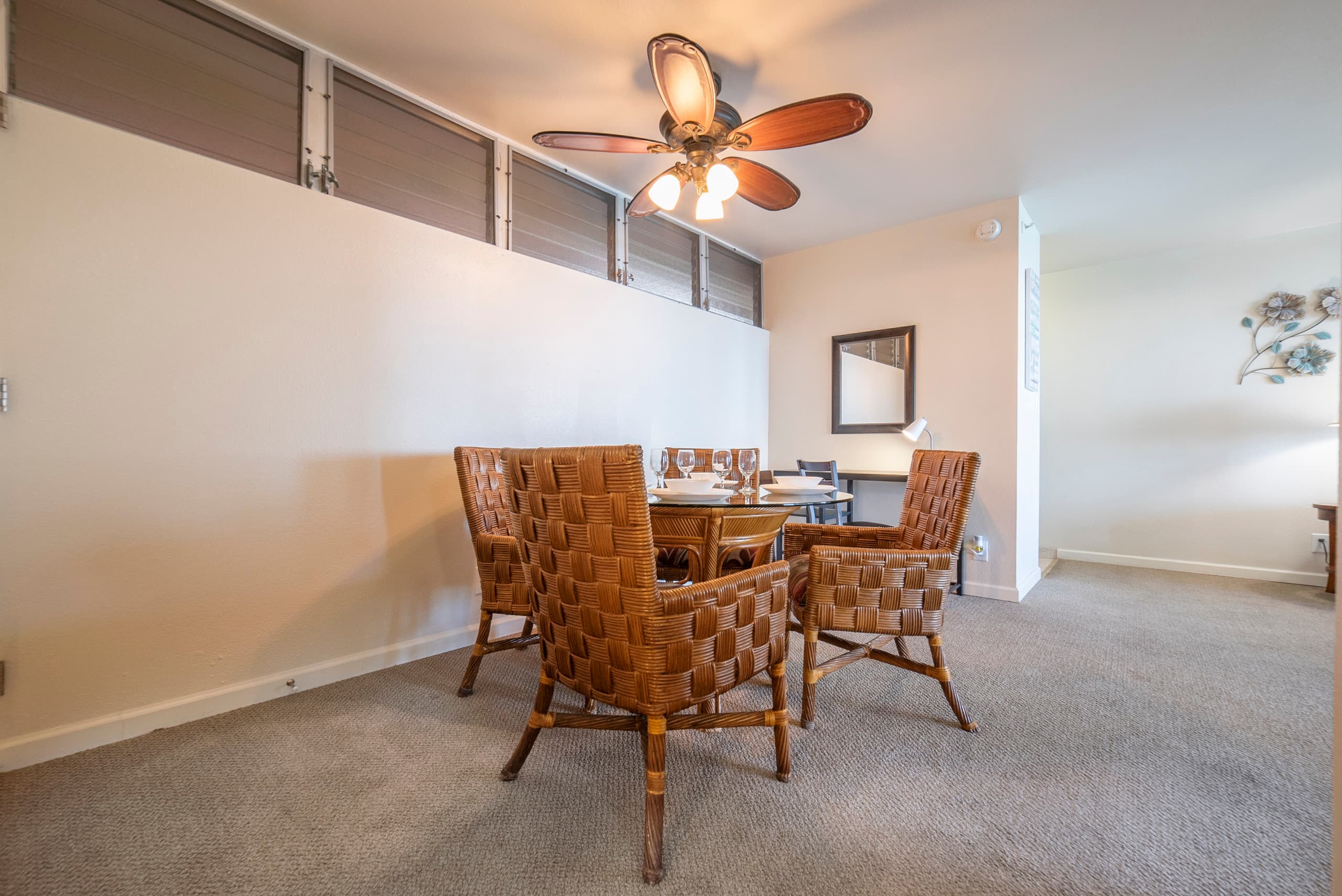 Condo in Lahaina · ★4.95 · 1 bedroom · 1 bed · 1 shared bath - Image 15