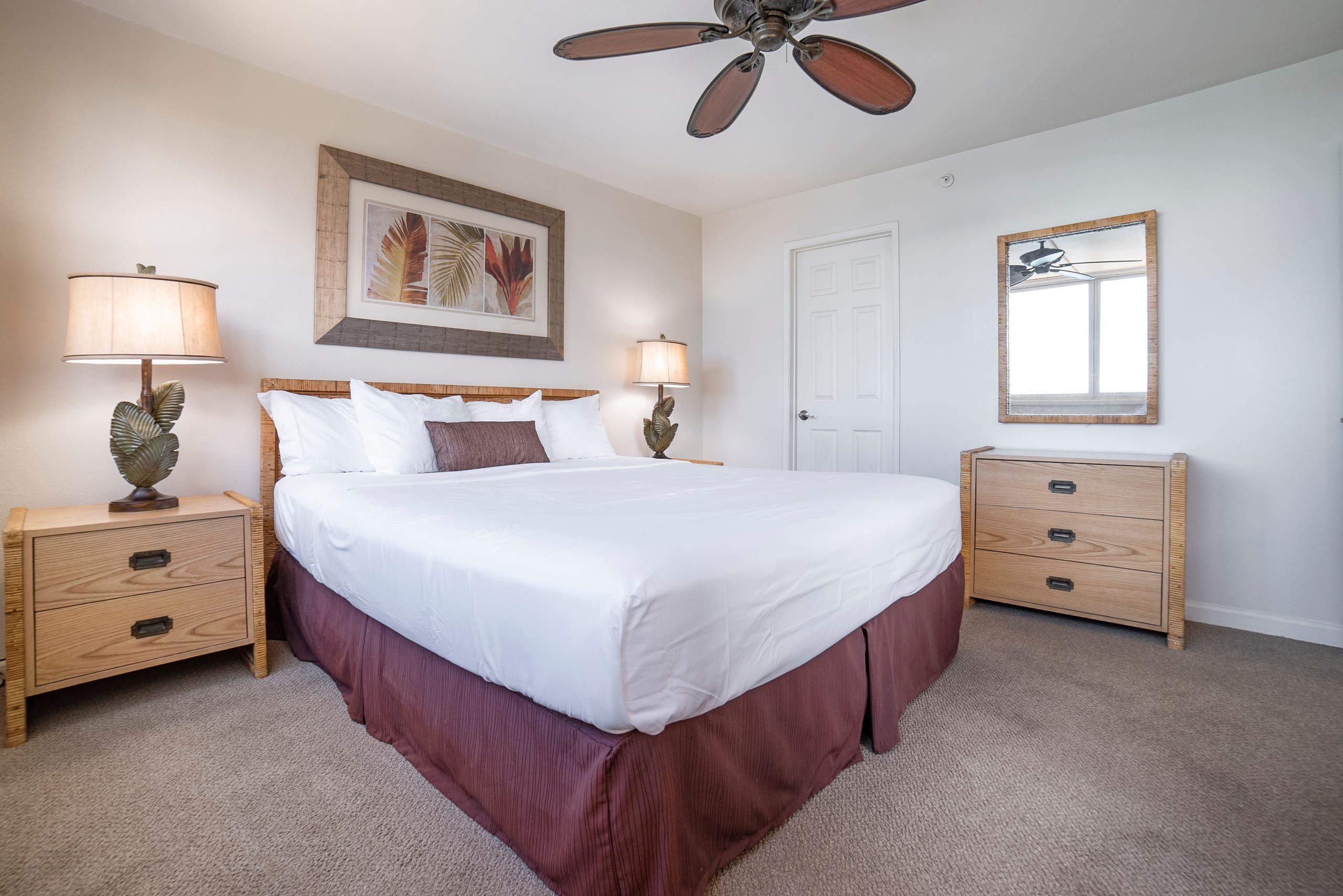 Condo in Lahaina · ★4.95 · 1 bedroom · 1 bed · 1 shared bath - Image 6