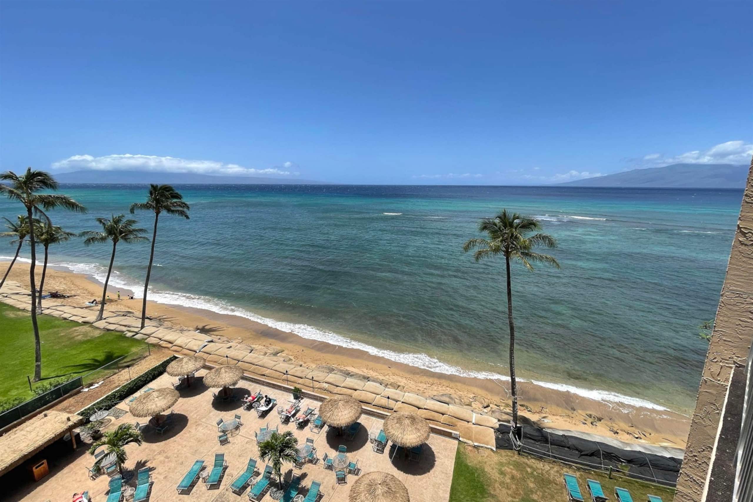 Condo in Lahaina · ★4.95 · 1 bedroom · 1 bed · 1 shared bath - Image 28