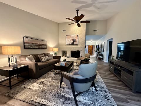 Top Airbnb: Sandalwood House near Old Town in Park Scottsdale