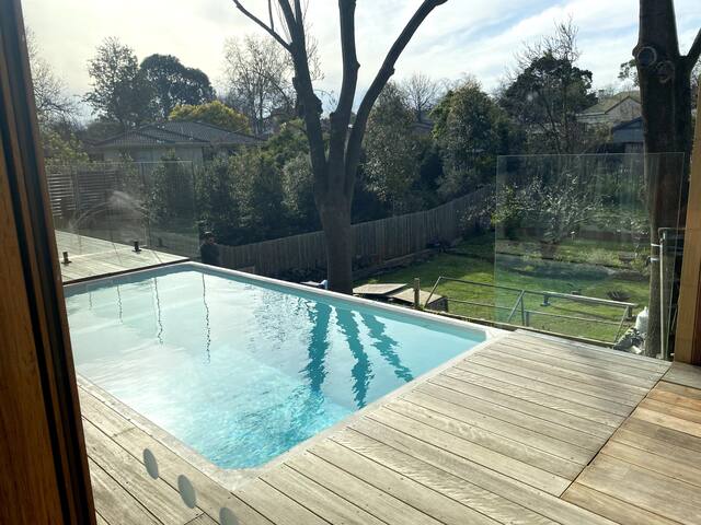 Architectural design, modern home in Surrey Hills gallery image 5