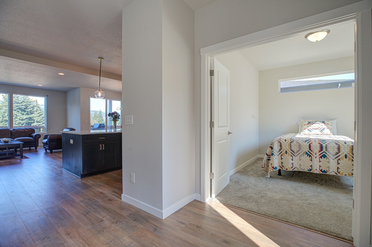 标准双人床-楼下