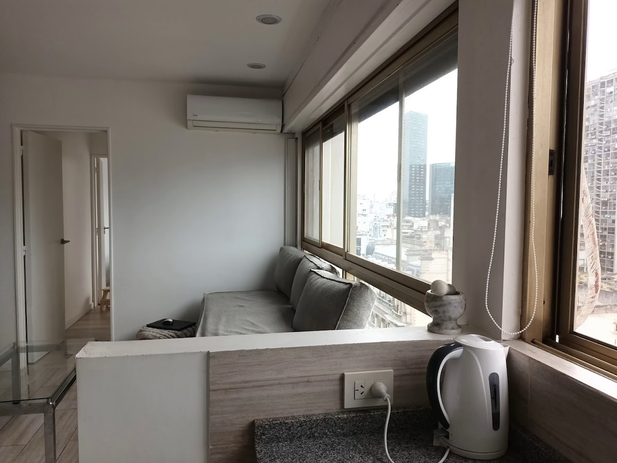 Departamento de 2 ambientes con vista abierta en San Nicolás