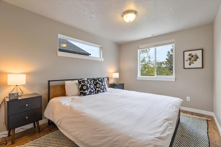 Bedroom 3 with king bed and memory foam mattress.