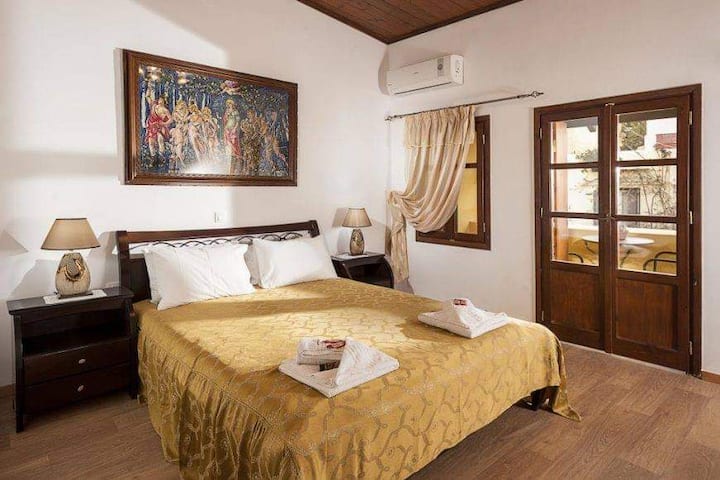 Ermis-hamam Suites | Κομψή διαμονή στην Παλιά Πόλη - ハニア