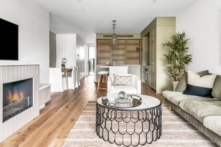 Designer 3 bed 2 bath opp Long Reef Golf & Tennis gallery image 5