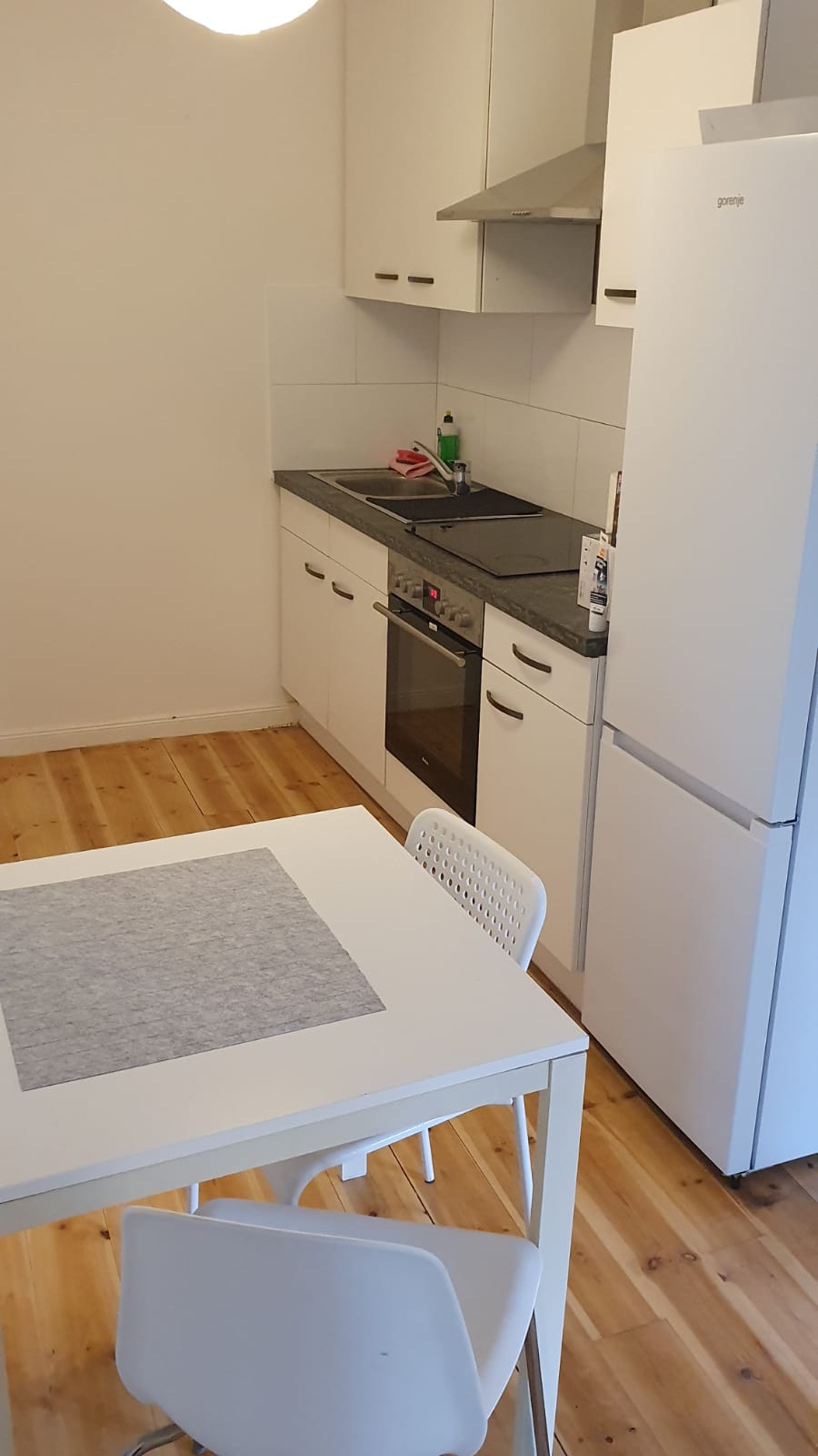 Top Airbnb: Apt. 6 • central • metro • terrace in Rummelsburg