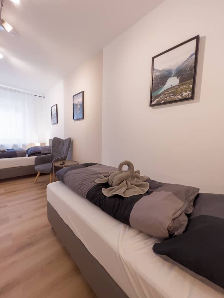 غرفة النوم 1