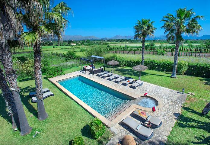 “NEW” Les Roques de Ca’n Guixe -Pollenca, Mallorca gallery image 2