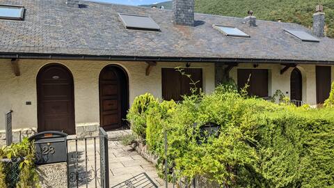 Jarandín 27 - Family townhouse in Biescas