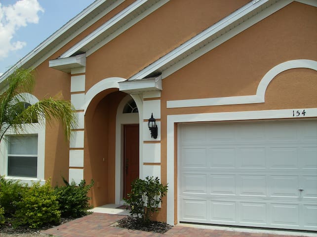 Listing in Lake Buena Vista