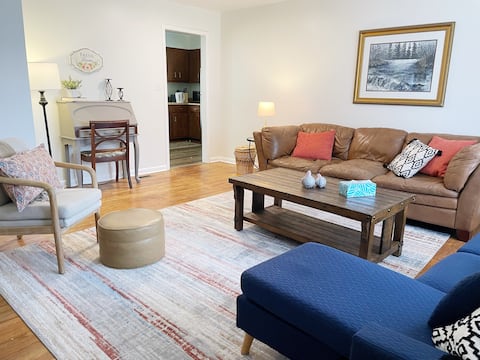 Covington Cottage —Cozy Three Bedroom Home