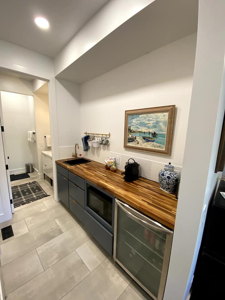 Brand New 1-bd/bath - Private Kitchenette/entrance - Castle Rock, CO