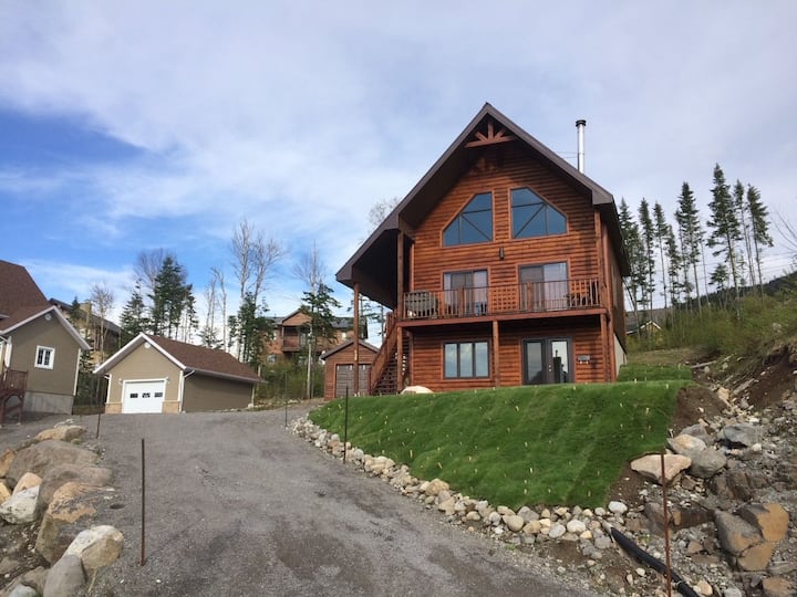 ValLodge chalet with spa, Valinouet Chalets for Rent in Le Fjorddu