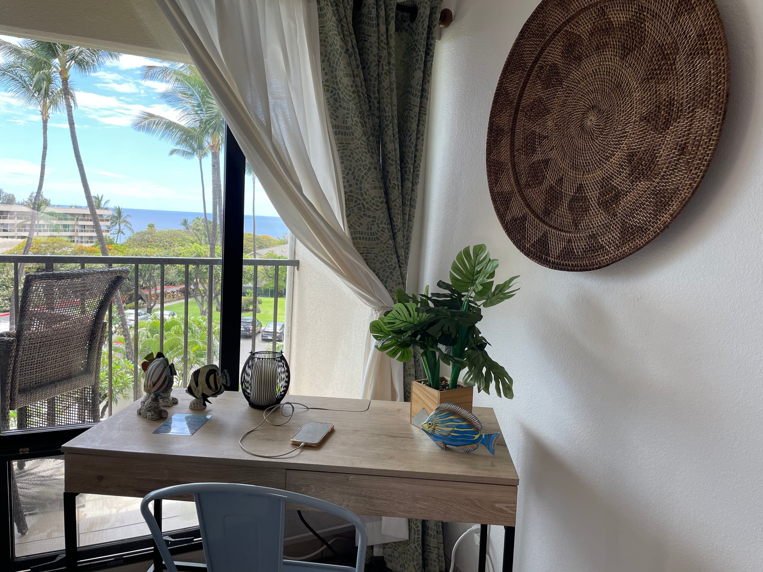 Condo in Kihei · ★4.91 · 1 bedroom · 1 private bath - Image 11