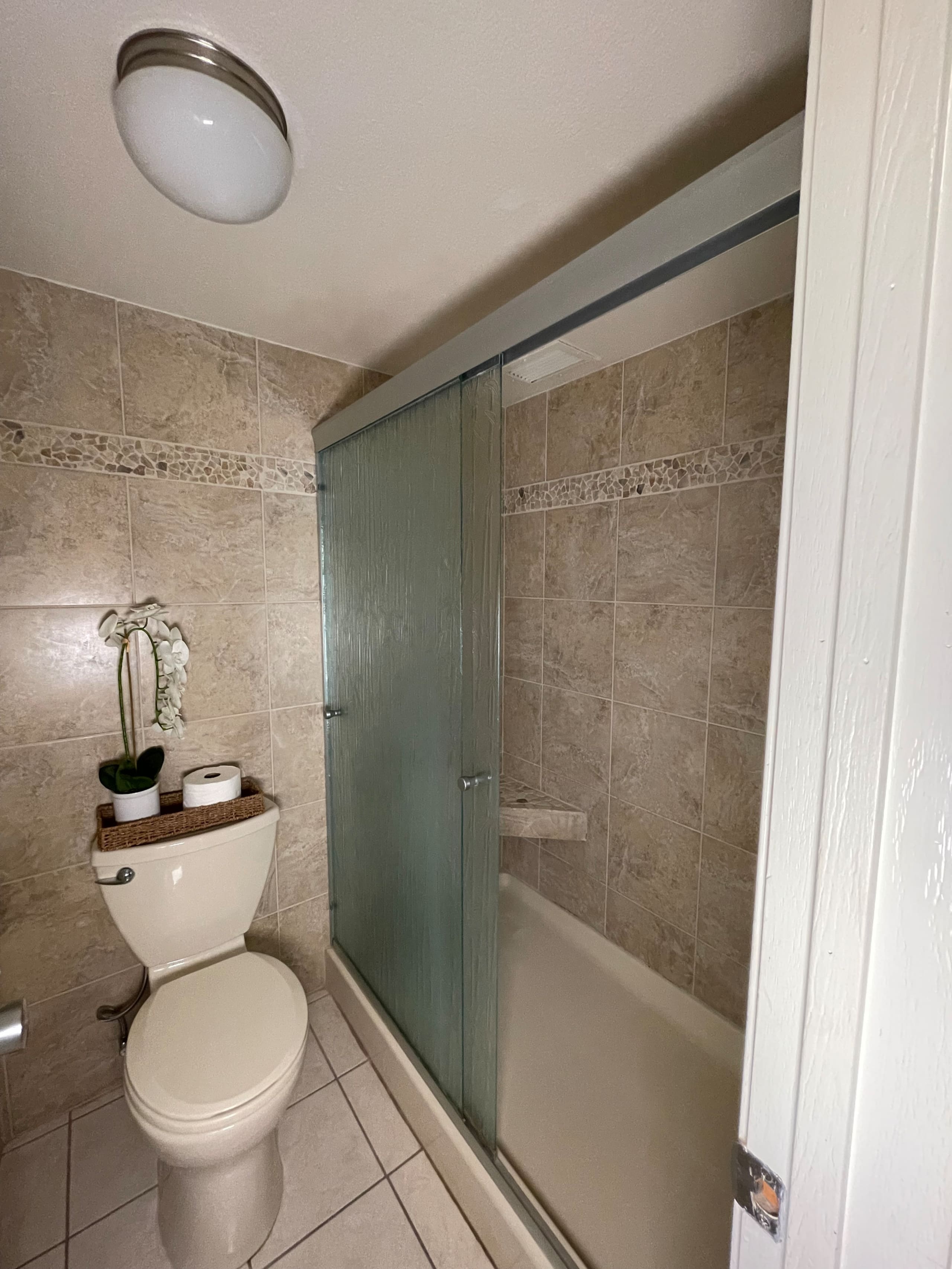 Condo in Kihei · ★4.91 · 1 bedroom · 1 private bath - Image 32