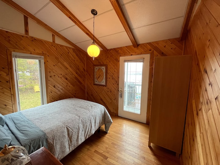 Chumba cha kulala cha 1.
Leta vitanda vyako mwenyewe. 