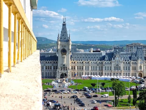 Inima Iasului - Central View Apartment