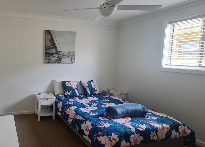 СПАЛНЯ 2 С ДВОЙНО ЛЕГЛО