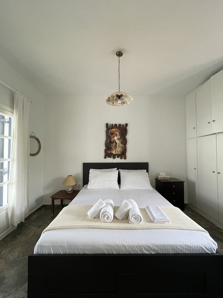 غرفة النوم 1