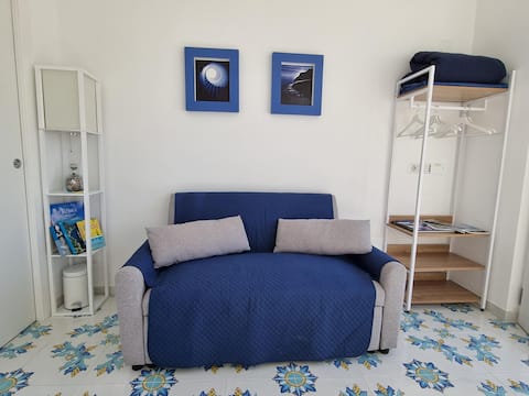 Successful Airbnb property: Romy Blu: the apartment in the heart of Capri in Capri