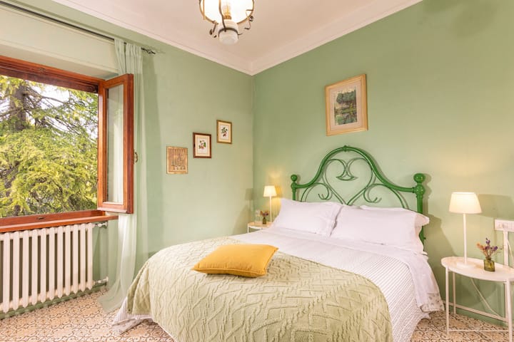 غرفة النوم 2