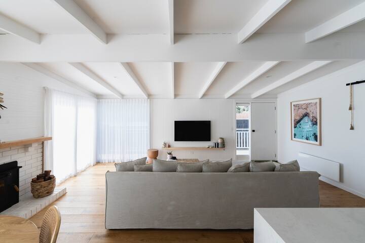 Rye Beach House, Escape to the Peninsula. gallery image 5