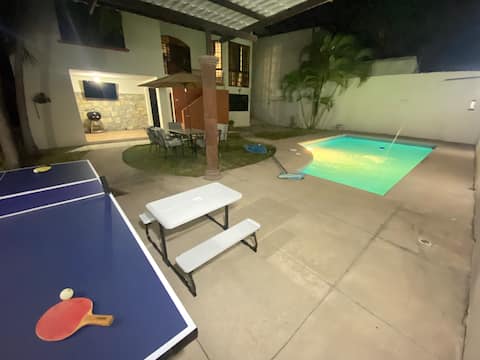 Large residence with pool, good area
