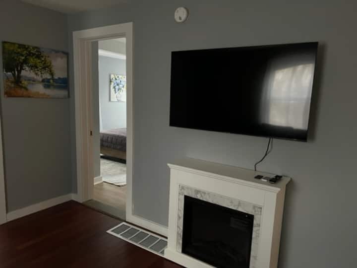 Lovely 2-bedroom Duplex In Winooski - Burlington, VT