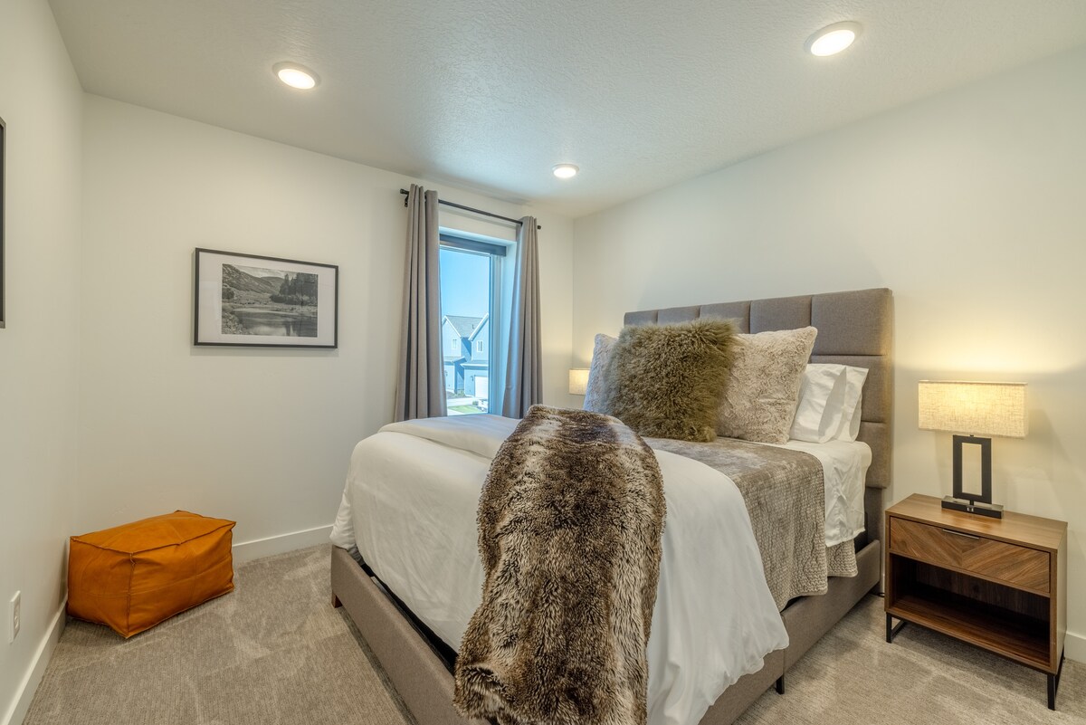 Საწოლი 152 × 203 სმ