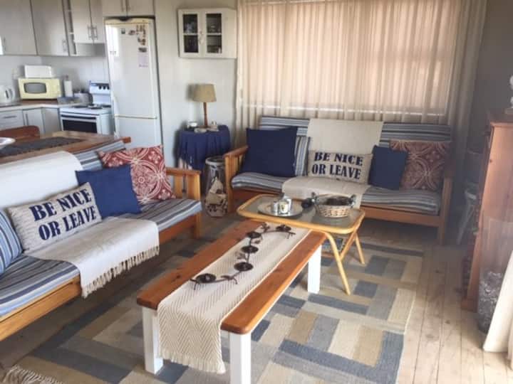 Springrock Holiday Accommodation In Yzerfontein - Yzerfontein