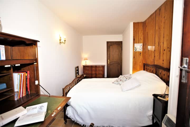 Hermosa habitación de los padres