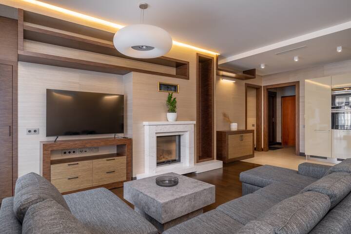 Guest Favorite | Underground Parking | 125 m2! gallery image 3