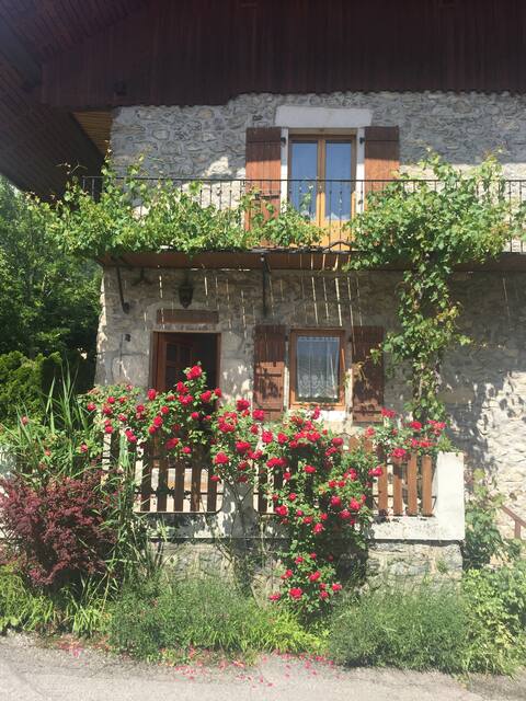 Maison Savoyarde lac Annecy