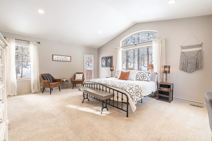 Primary bedroom (second story) with room to relax! And a private balcony just for you!