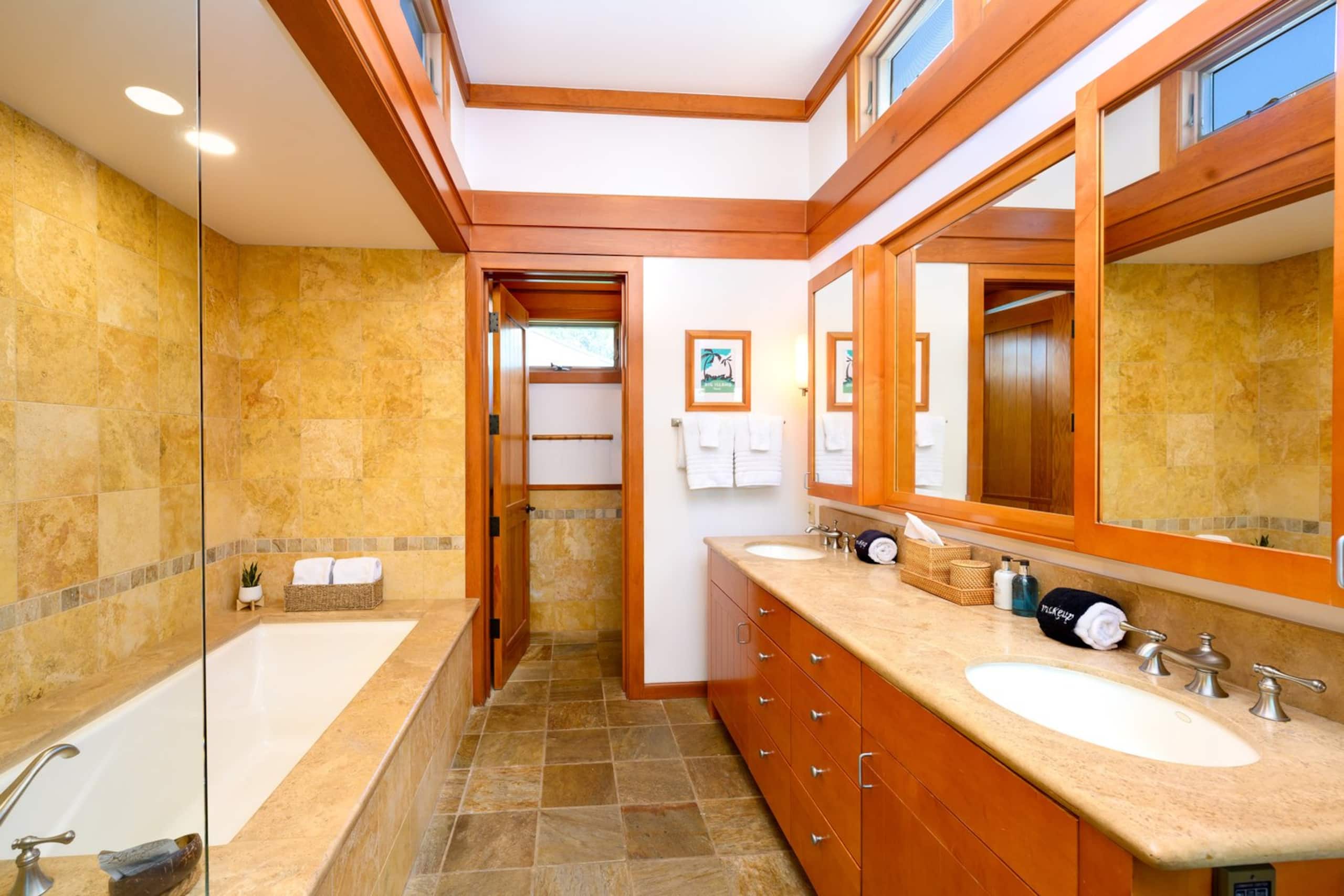 Villa in Waimea · ★4.83 · 3 bedrooms · 4 beds · 3.5 baths - Image 15