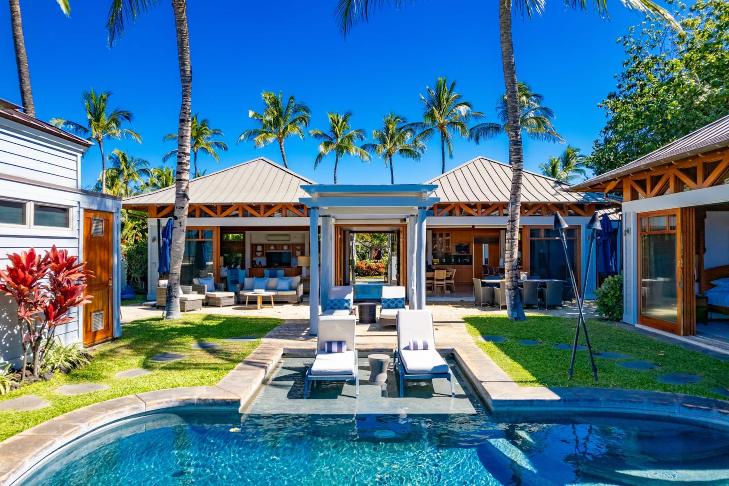 Villa in Waimea · ★4.83 · 3 bedrooms · 4 beds · 3.5 baths - Image 1