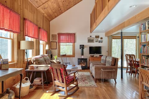 Cottage with antique charm view & river HSI Wi-Fi