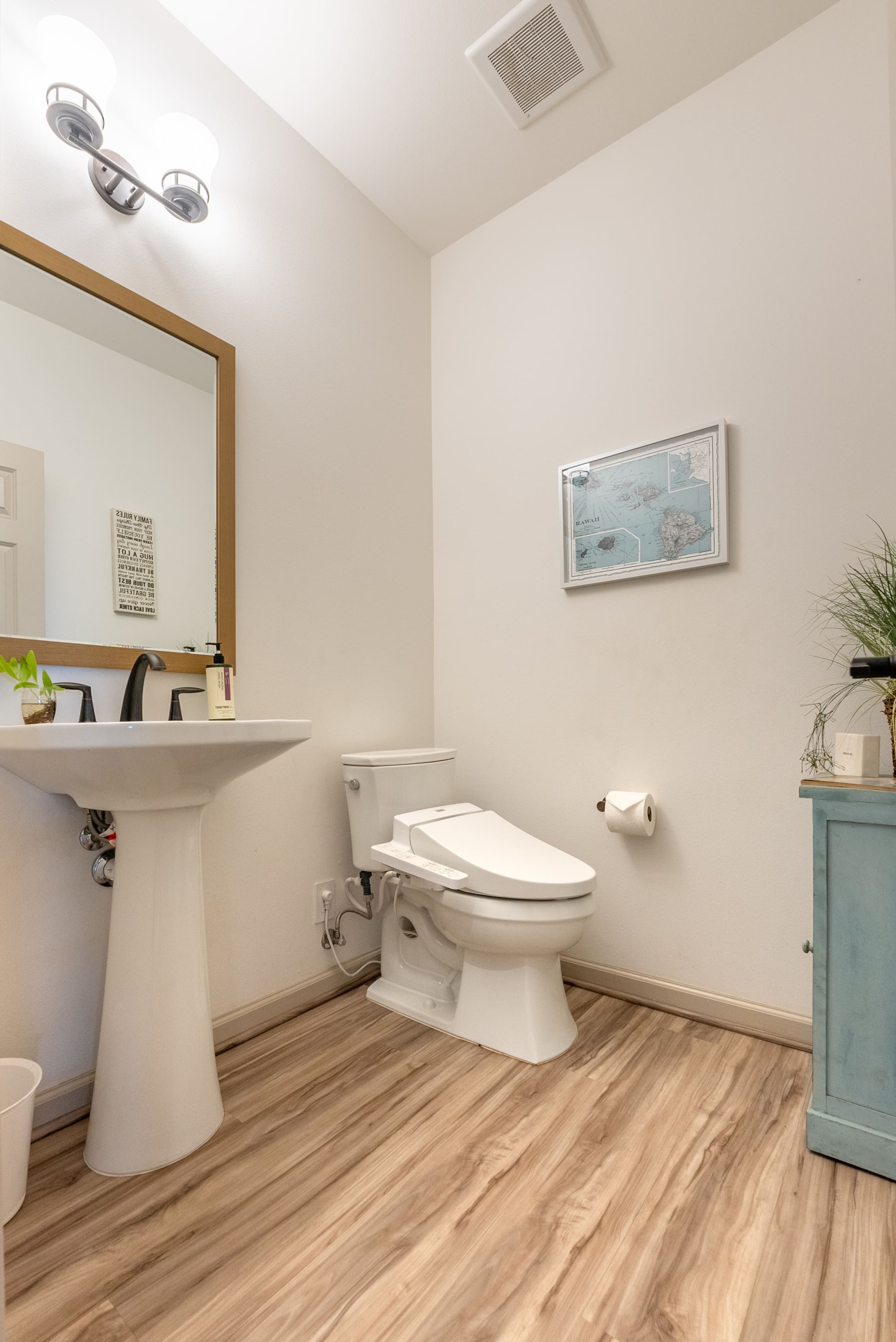 Home in Waianae · ★4.97 · 3 bedrooms · 5 beds · 2.5 private baths - Image 40